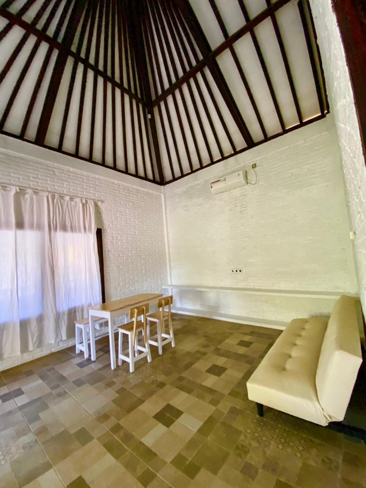 Lazy Inn Kuta  Luaran gambar