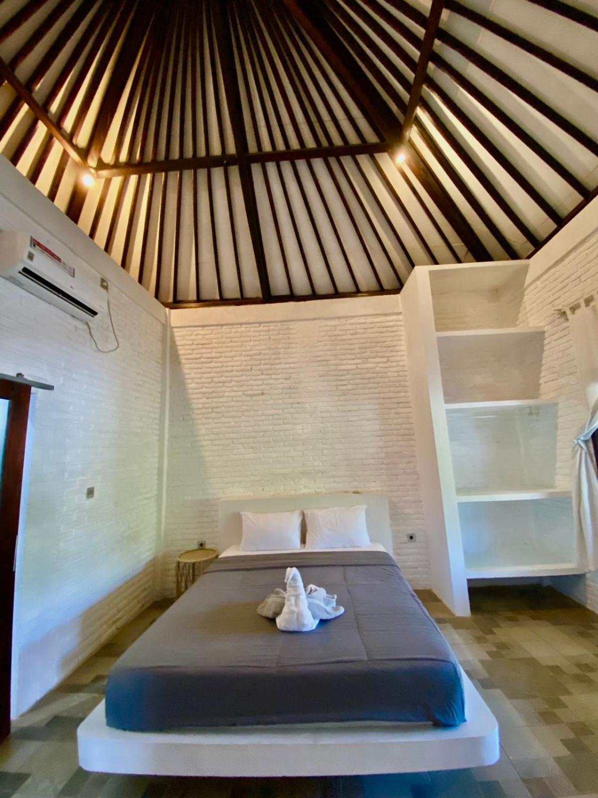 Lazy Inn Kuta  Luaran gambar
